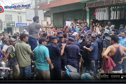 धनगढीको कृष्ण मन्दिर परिसरमा संचालनमा रहेको डा. गोविन्द के.सी. को २४औ सत्याग्रहको स्थानियहरुले विरोध शुरु गरेका छन।
