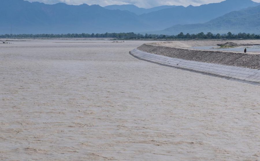 महाकाली नदीमा टिकटक बनाउने क्रममा १५ वर्षीया किशोरी बेपत्ता